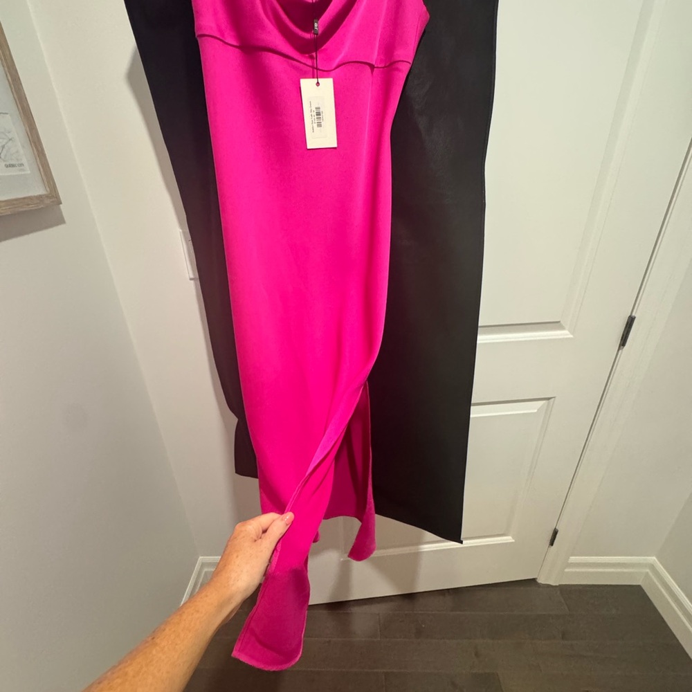 Adelyn Rae Fuchsia Dress - Picture 3 of 4
